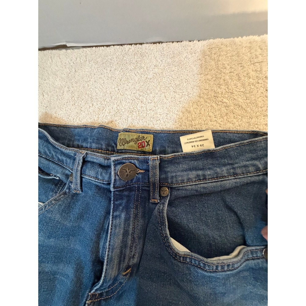 Wrangler 20X Style 42 Vintage Bootcut Jeans Mens 29x34 Blue Denim Mid Wash - Picture 2 of 16